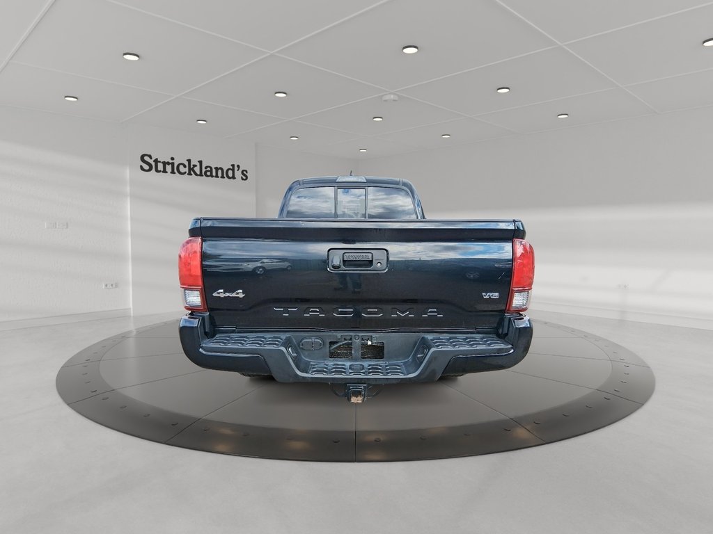 2022 Toyota Tacoma 4X4 Double Cab 6A in Stratford, Ontario - 3 - w1024h768px