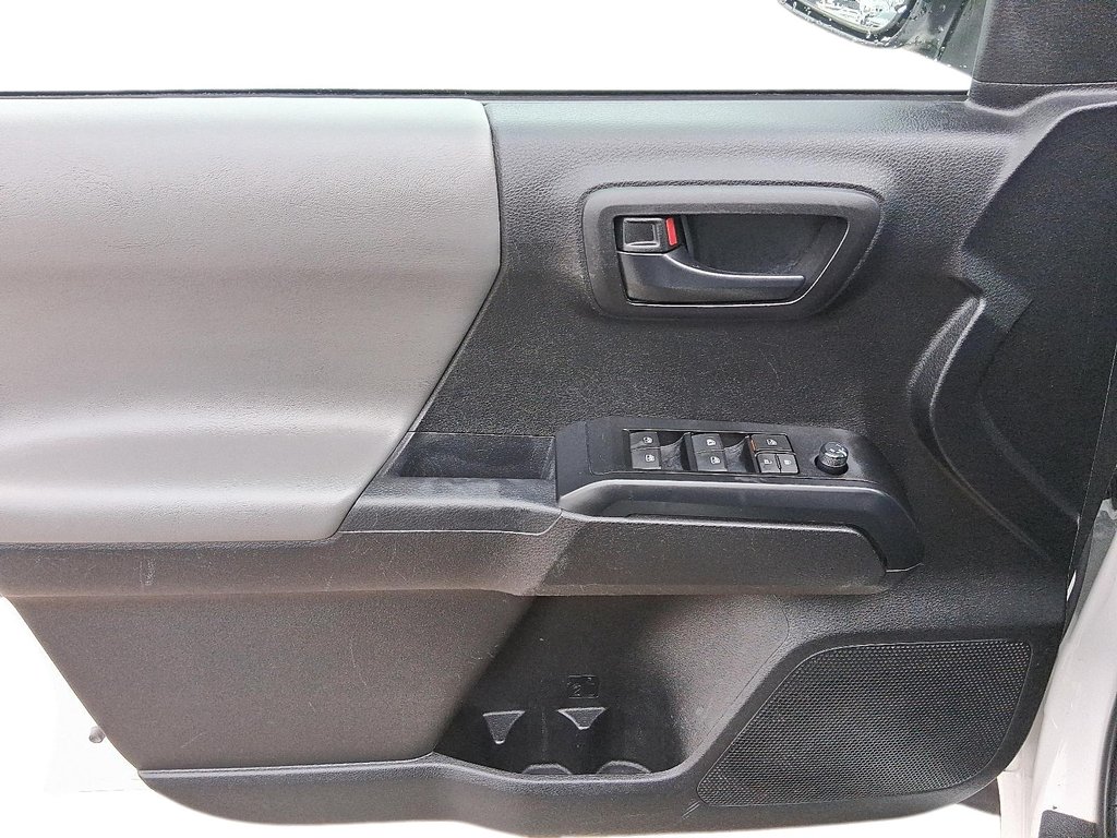 2023 Toyota Tacoma 4X4 Double Cab 6A in Stratford, Ontario - 11 - w1024h768px