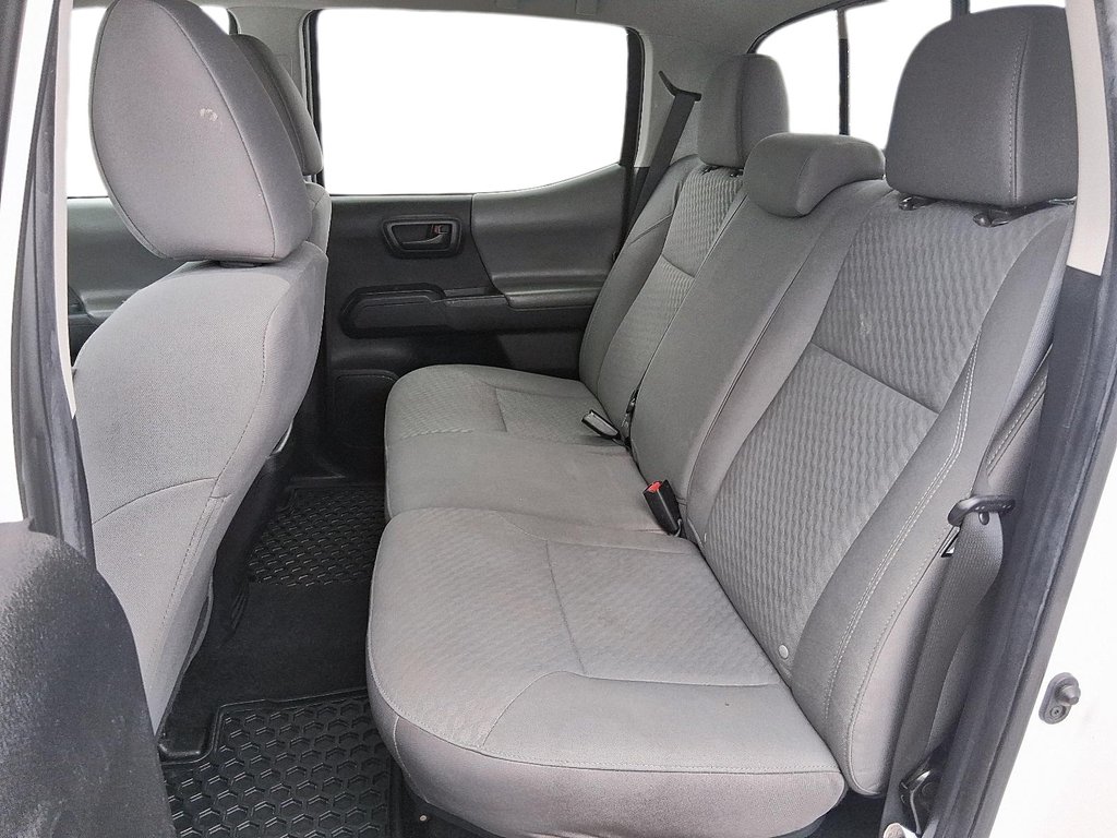 2023 Toyota Tacoma 4X4 Double Cab 6A in Stratford, Ontario - 9 - w1024h768px