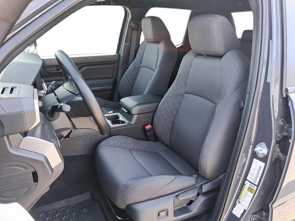 2024 Toyota Tacoma 4X4 Tacoma Double Cab at in Stratford, Ontario - 7 - w1024h768px