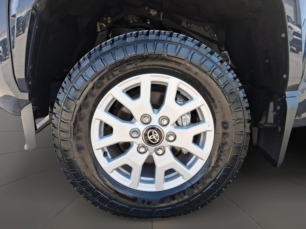 2024 Toyota Tacoma 4X4 Tacoma Double Cab at in Stratford, Ontario - 6 - w1024h768px