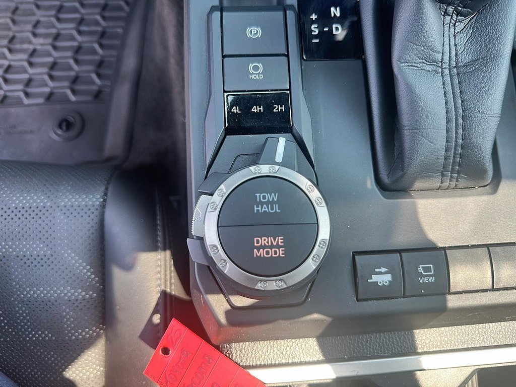2025 Toyota Tacoma 4X4 Tacoma Double Cab AT in Stratford, Ontario - 14 - w1024h768px