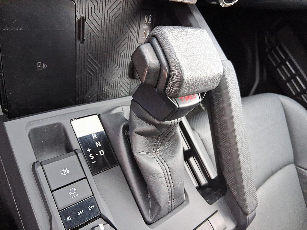 2025 Toyota Tacoma 4X4 Tacoma Double Cab AT in Stratford, Ontario - 13 - w1024h768px