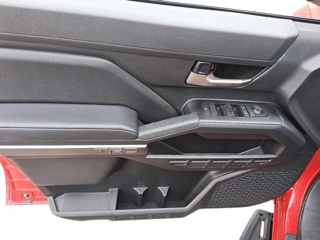 2025 Toyota Tacoma 4X4 Tacoma Double Cab AT in Stratford, Ontario - 9 - w1024h768px