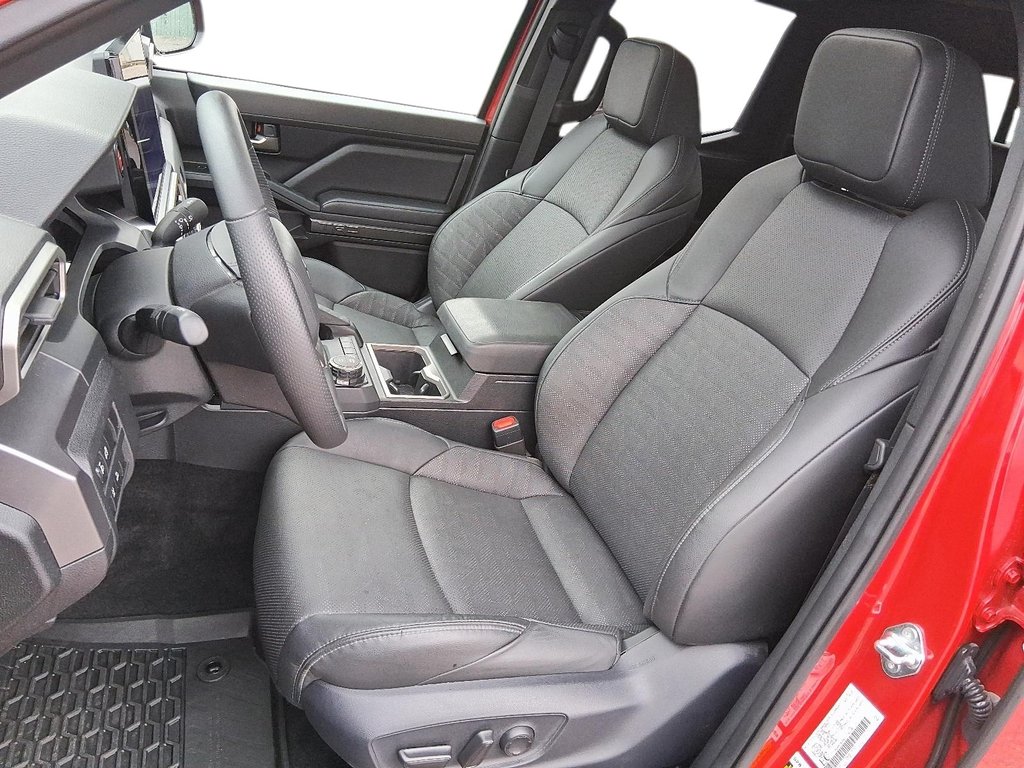 2025 Toyota Tacoma 4X4 Tacoma Double Cab AT in Stratford, Ontario - 7 - w1024h768px