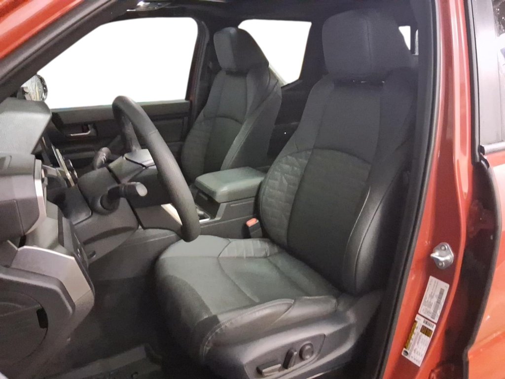 2025 Toyota Tacoma 4X4 Tacoma Double Cab AT in Stratford, Ontario - 7 - w1024h768px