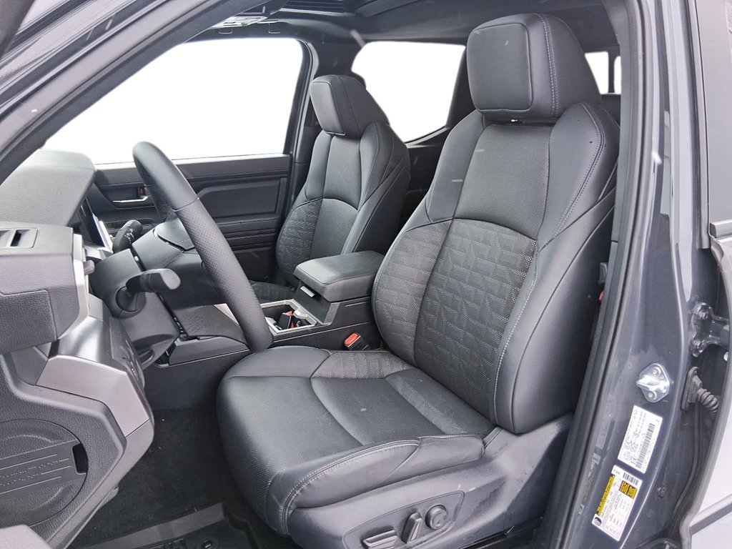 2025 Toyota Tacoma 4X4 Tacoma Double Cab AT in Stratford, Ontario - 7 - w1024h768px