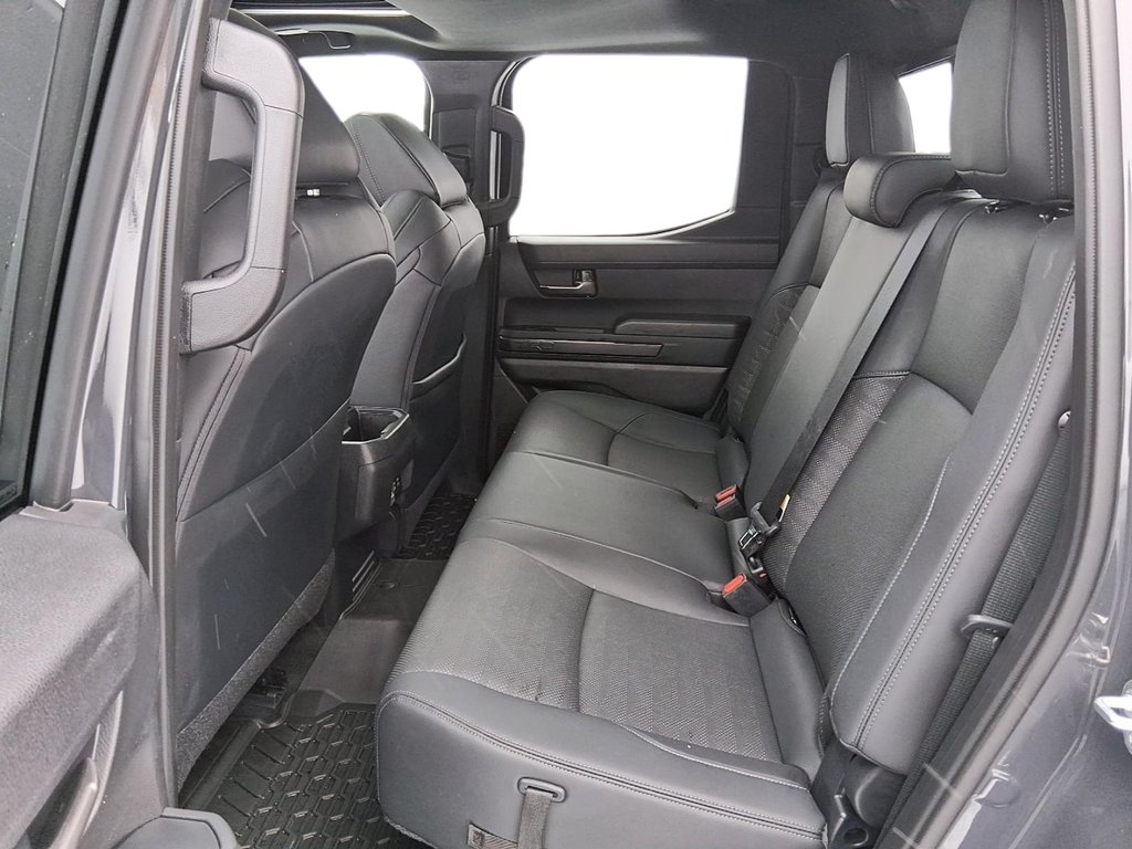 2025 Toyota Tacoma 4X4 Tacoma Double Cab AT in Stratford, Ontario - 8 - w1024h768px