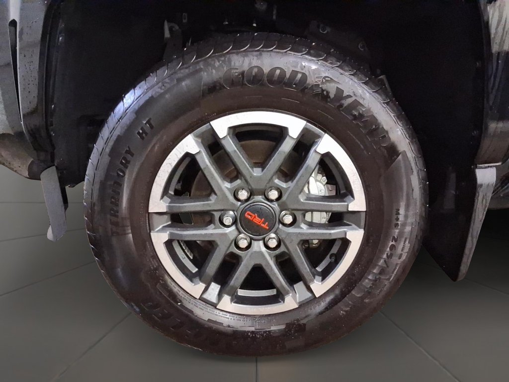 2025 Toyota Tacoma 4X4 Tacoma Double Cab AT in Stratford, Ontario - 6 - w1024h768px