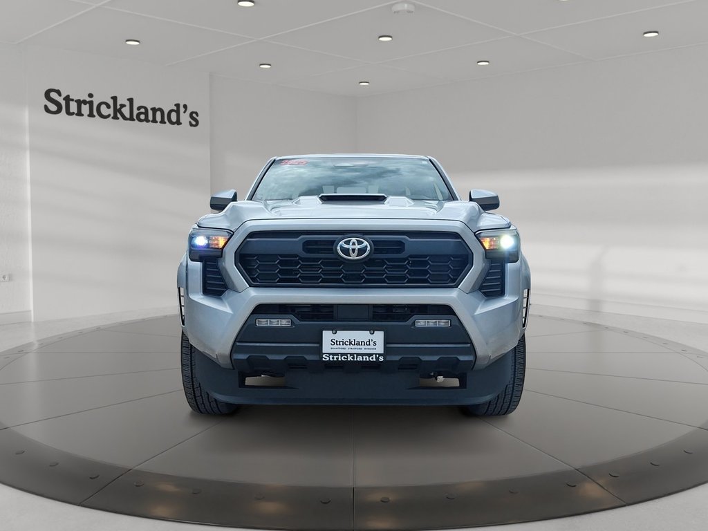 2025 Toyota Tacoma 4X4 Tacoma Double Cab AT in Stratford, Ontario - 2 - w1024h768px