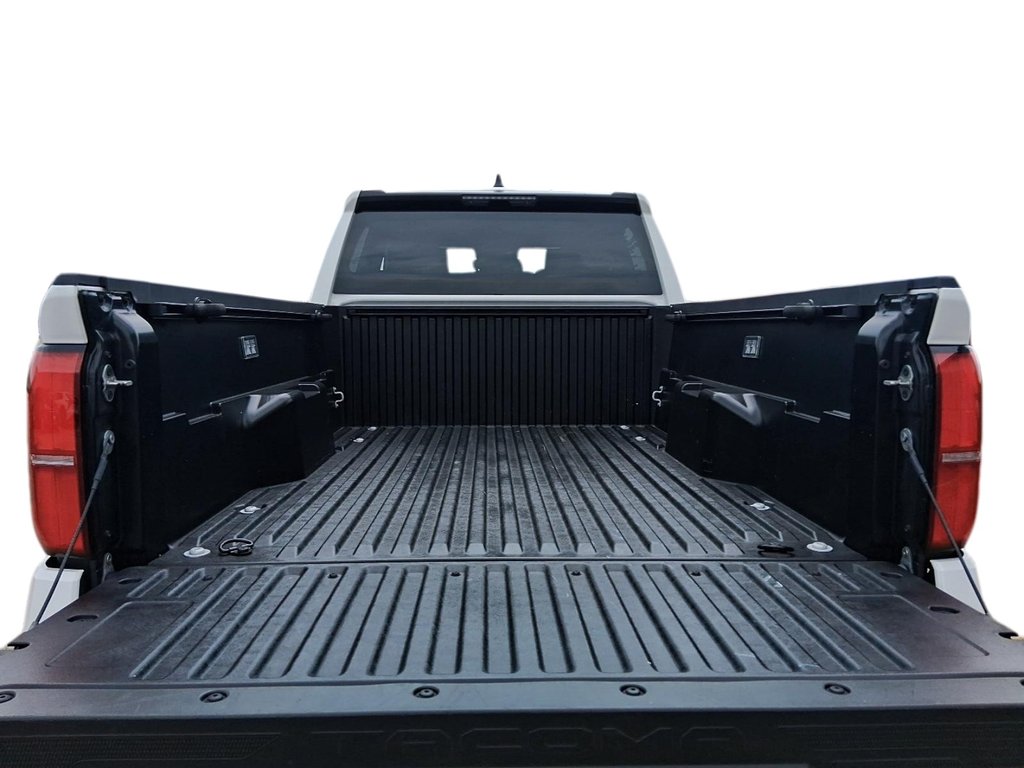 2025 Toyota Tacoma 4X4 Tacoma Double Cab AT in Stratford, Ontario - 17 - w1024h768px