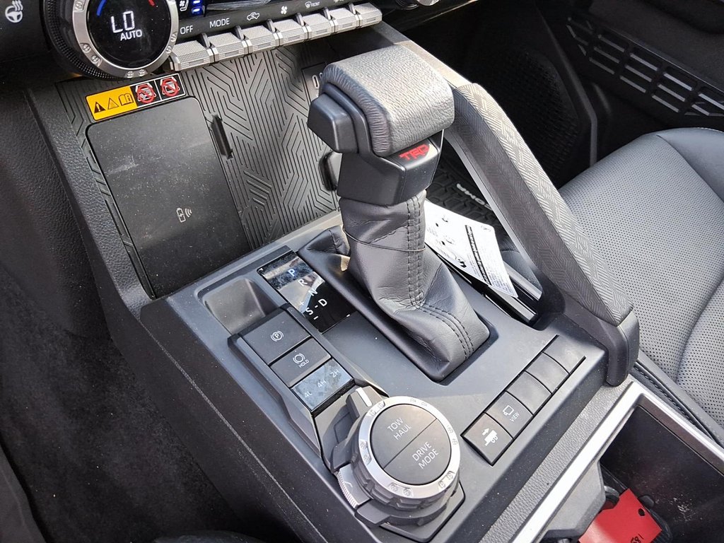 2026 Toyota Tacoma 4X4 Tacoma Double Cab AT in Stratford, Ontario - 15 - w1024h768px