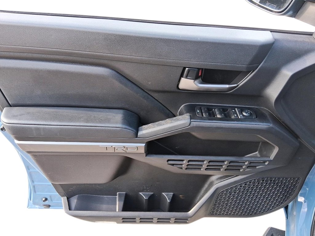 2026 Toyota Tacoma 4X4 Tacoma Double Cab AT in Stratford, Ontario - 10 - w1024h768px