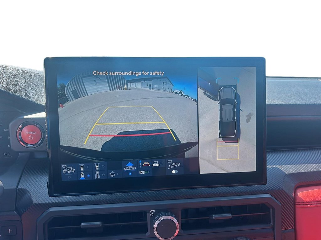 2024 Toyota TACOMA HYBRID Tacoma HV Double Cab in Stratford, Ontario - 18 - w1024h768px