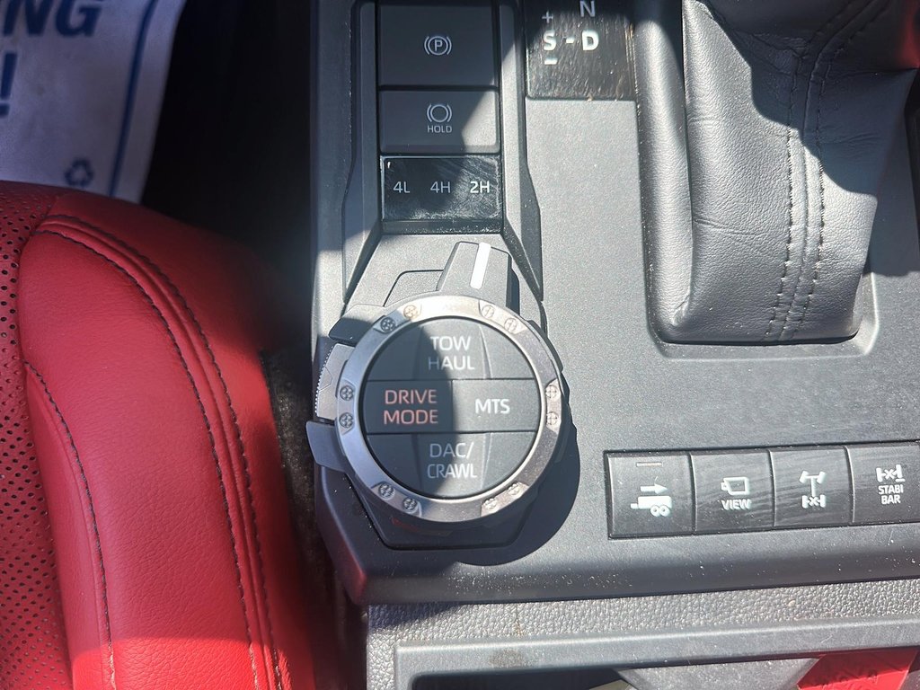 2024 Toyota TACOMA HYBRID Tacoma HV Double Cab in Stratford, Ontario - 15 - w1024h768px
