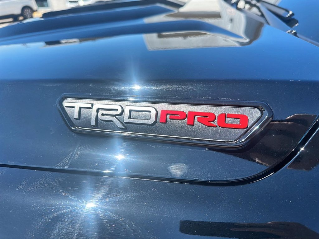 2024 Toyota TACOMA HYBRID Tacoma HV Double Cab in Stratford, Ontario - 6 - w1024h768px