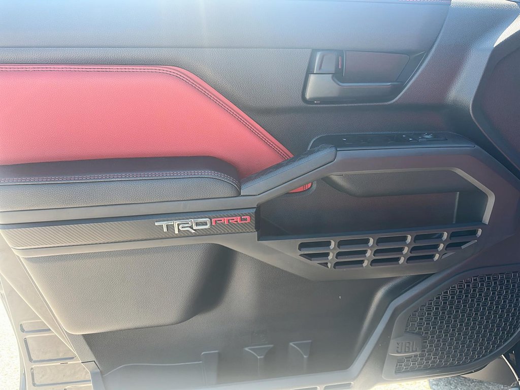 2024 Toyota TACOMA HYBRID Tacoma HV Double Cab in Stratford, Ontario - 10 - w1024h768px