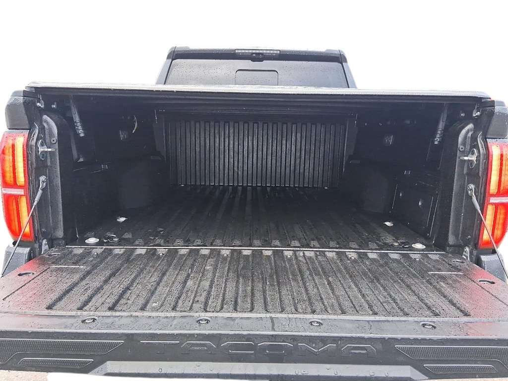 2025 Toyota Tacoma Hybrid Tacoma HV Double Cab in Stratford, Ontario - 19 - w1024h768px