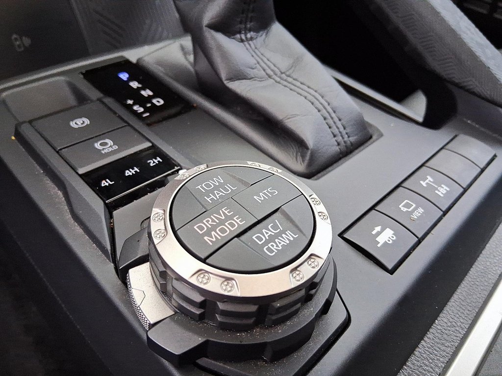 2025 Toyota Tacoma Hybrid Tacoma HV Double Cab in Stratford, Ontario - 17 - w1024h768px