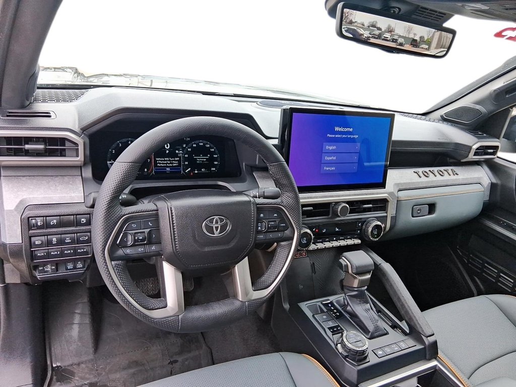 2025 Toyota Tacoma Hybrid Tacoma HV Double Cab in Stratford, Ontario - 11 - w1024h768px
