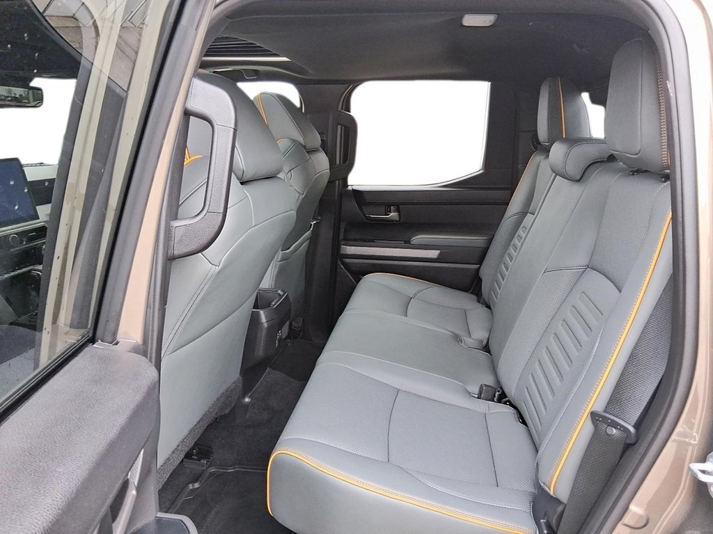 2025 Toyota Tacoma Hybrid Tacoma HV Double Cab in Stratford, Ontario - 10 - w1024h768px