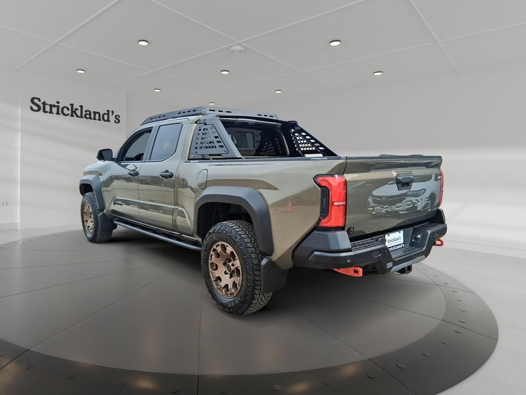 2025 Toyota Tacoma Hybrid Tacoma HV Double Cab in Stratford, Ontario - 4 - w1024h768px