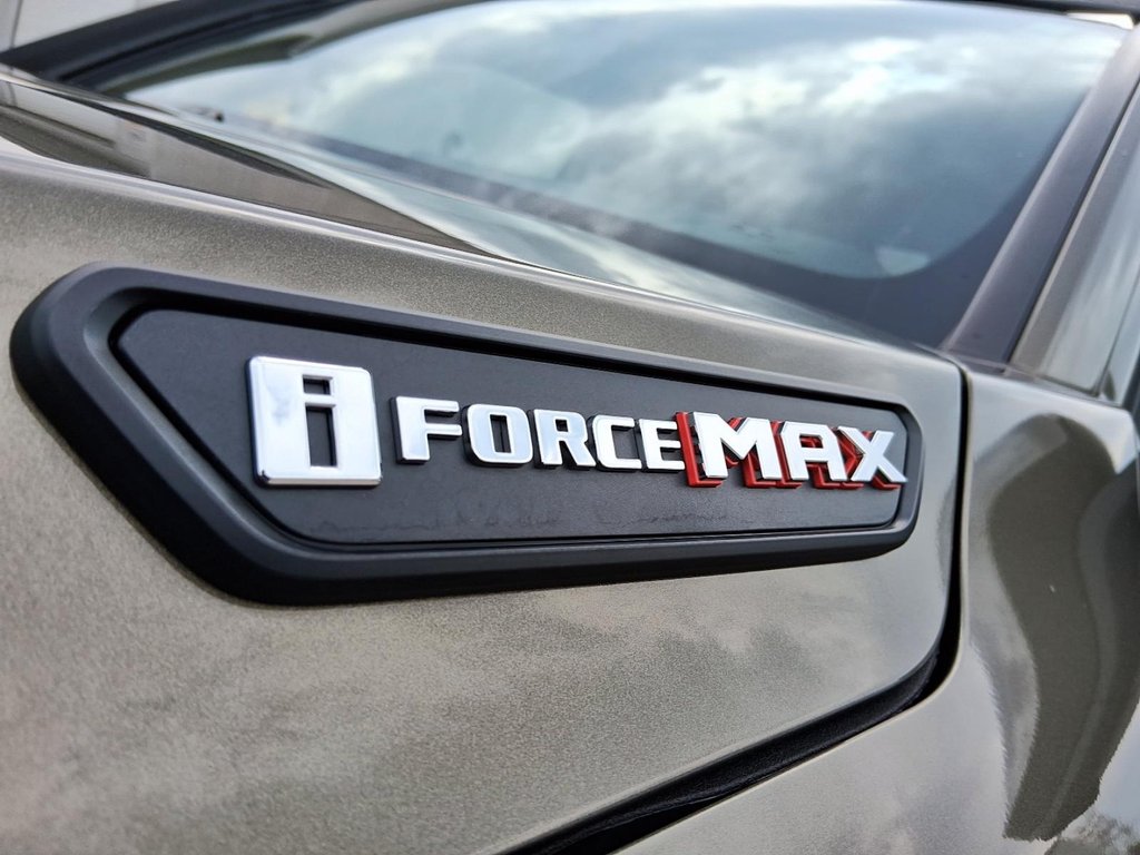 2025 Toyota Tacoma Hybrid Tacoma HV Double Cab in Stratford, Ontario - 7 - w1024h768px