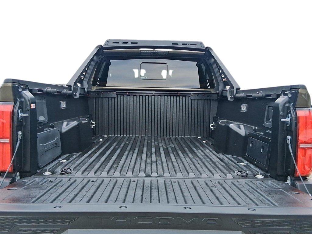 2025 Toyota Tacoma Hybrid Tacoma HV Double Cab in Stratford, Ontario - 20 - w1024h768px