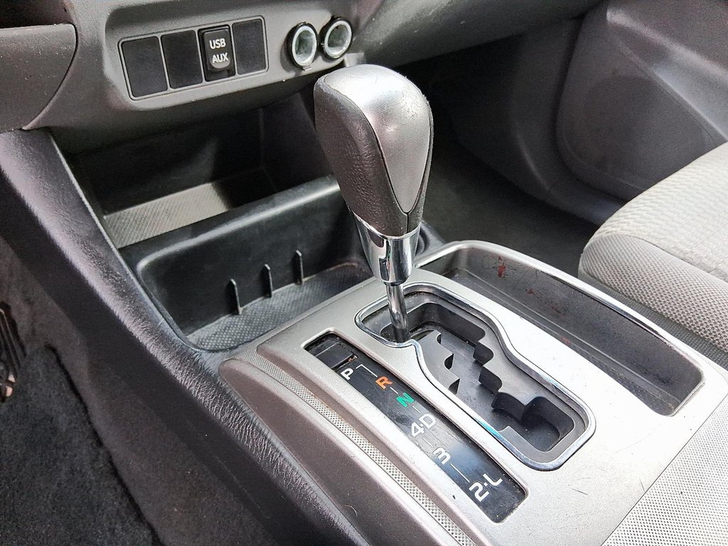 2015 Toyota Tacoma 4x4 Dbl Cab V6 5A in Stratford, Ontario - 16 - w1024h768px