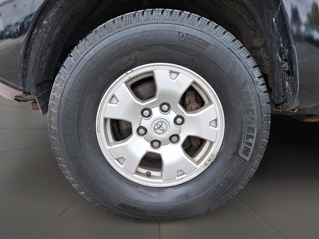 2015 Toyota Tacoma 4x4 Dbl Cab V6 5A in Stratford, Ontario - 7 - w1024h768px