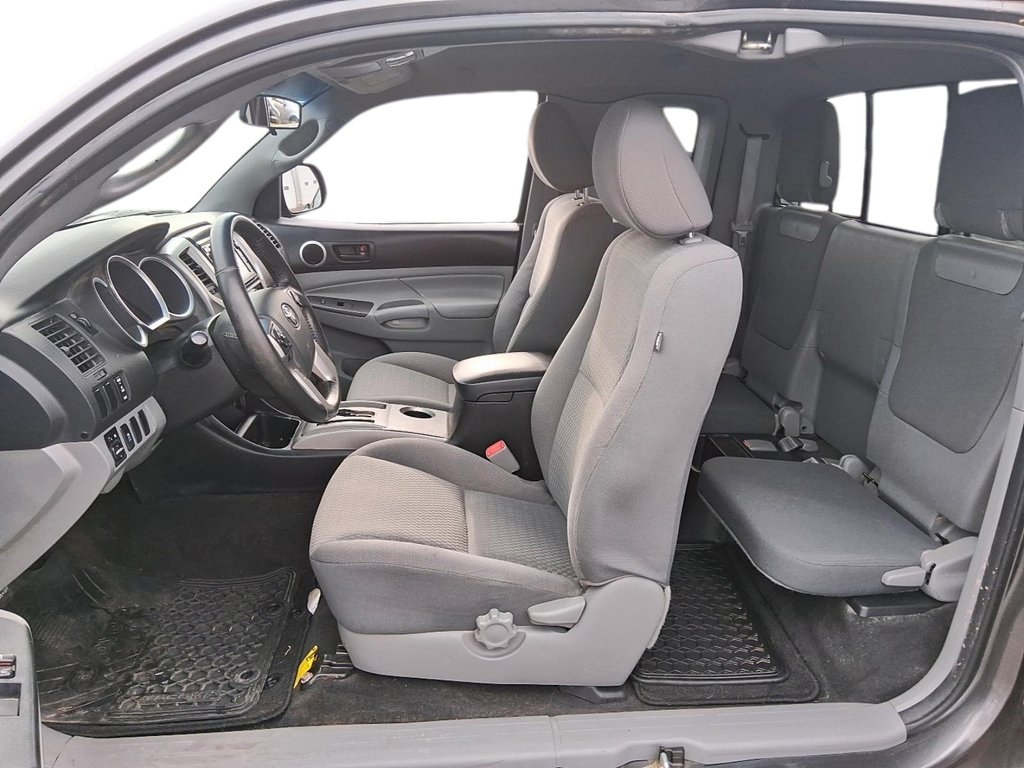 2015 Toyota Tacoma 4x2 Access Cab 4A in Stratford, Ontario - 8 - w1024h768px