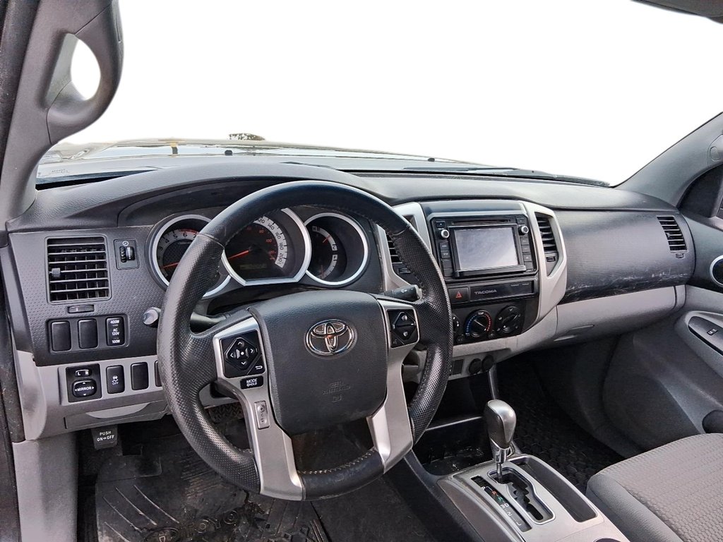 2015 Toyota Tacoma 4x2 Access Cab 4A in Stratford, Ontario - 9 - w1024h768px