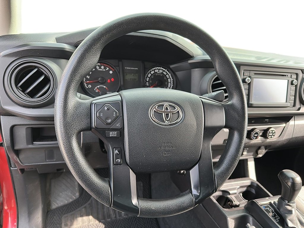 2016 Toyota Tacoma 4x4 Access Cab V6 SR5 6A in Stratford, Ontario - 10 - w1024h768px