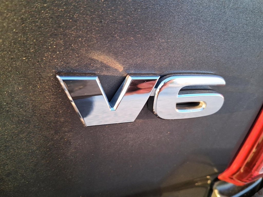 2017 Toyota Tacoma 4x4 Double Cab V6 SR5 6A in Stratford, Ontario - 6 - w1024h768px