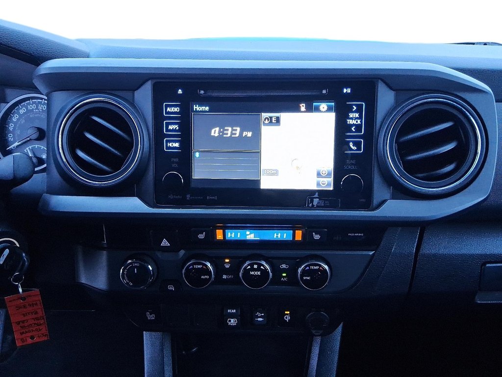 2018 Toyota Tacoma 4x4 Double Cab V6 TRD Sport 6M in Stratford, Ontario - 15 - w1024h768px