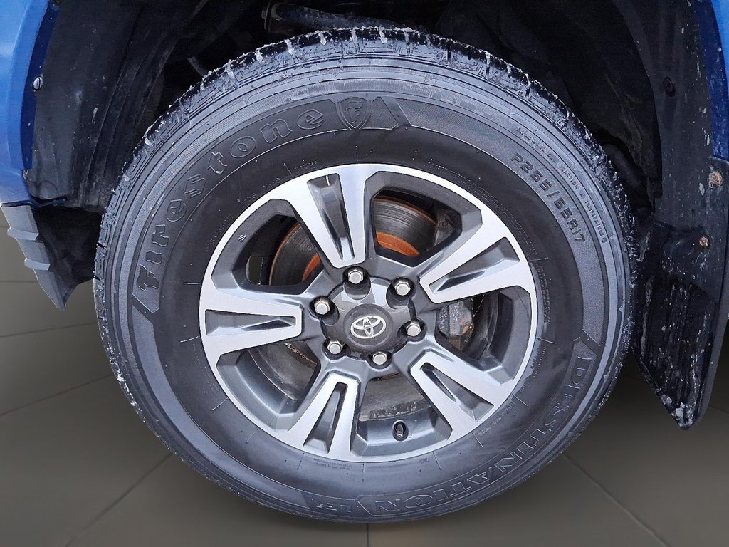 2018 Toyota Tacoma 4x4 Double Cab V6 TRD Sport 6M in Stratford, Ontario - 7 - w1024h768px