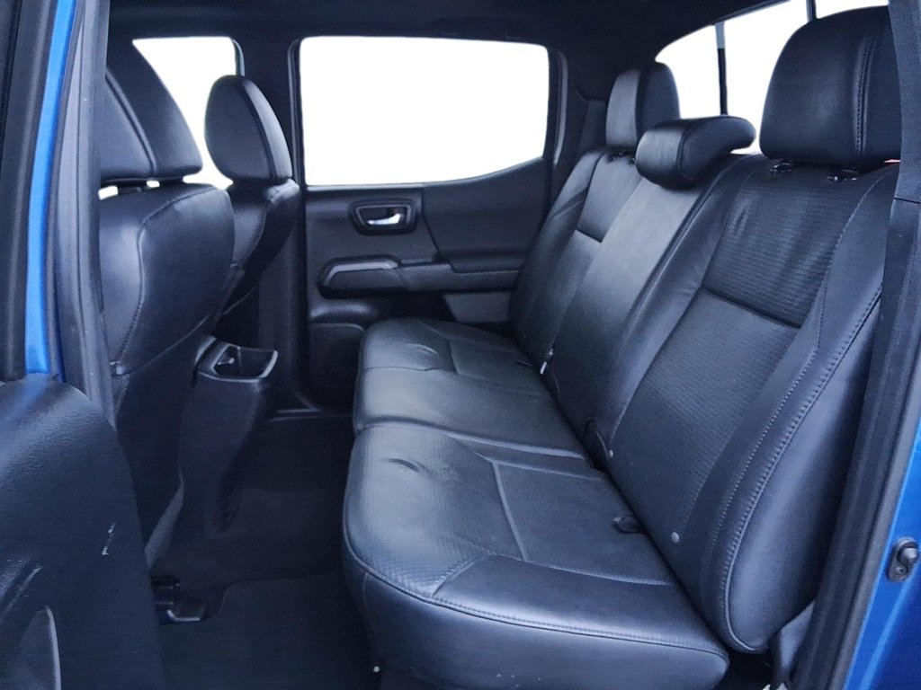 2018 Toyota Tacoma 4x4 Double Cab V6 TRD Sport 6M in Stratford, Ontario - 9 - w1024h768px