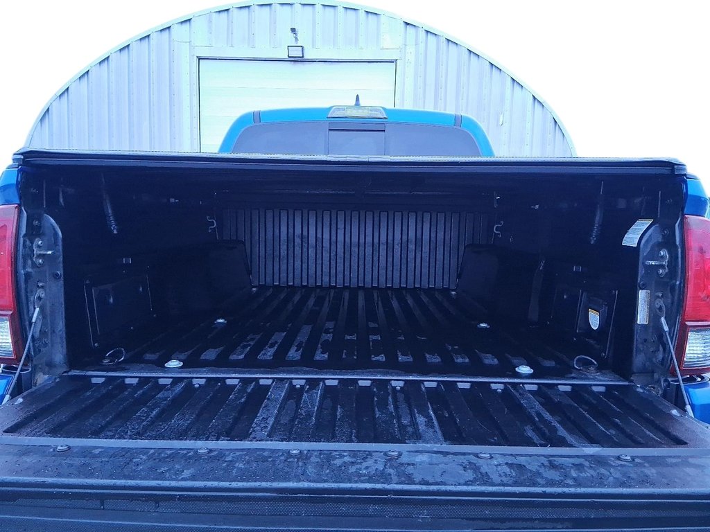 2018 Toyota Tacoma 4x4 Double Cab V6 TRD Sport 6M in Stratford, Ontario - 19 - w1024h768px