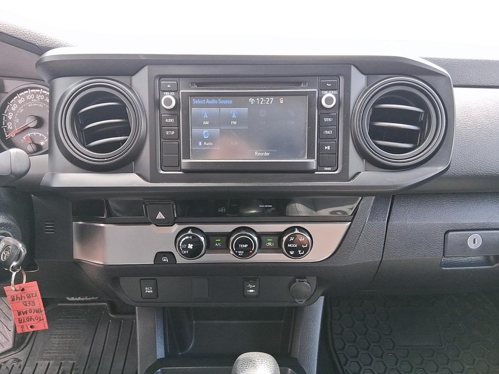 2018 Toyota Tacoma 4x2 Access Cab 6A in Stratford, Ontario - 14 - w1024h768px