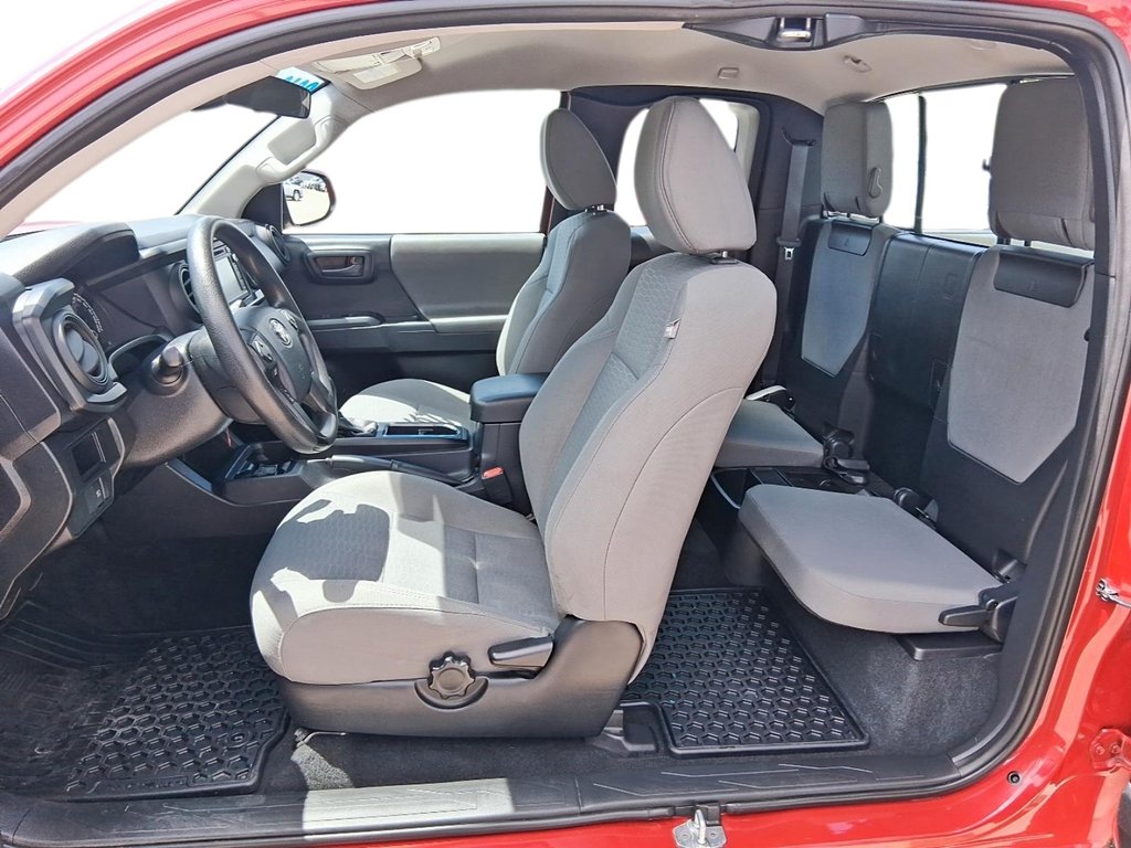 2018 Toyota Tacoma 4x2 Access Cab 6A in Stratford, Ontario - 8 - w1024h768px