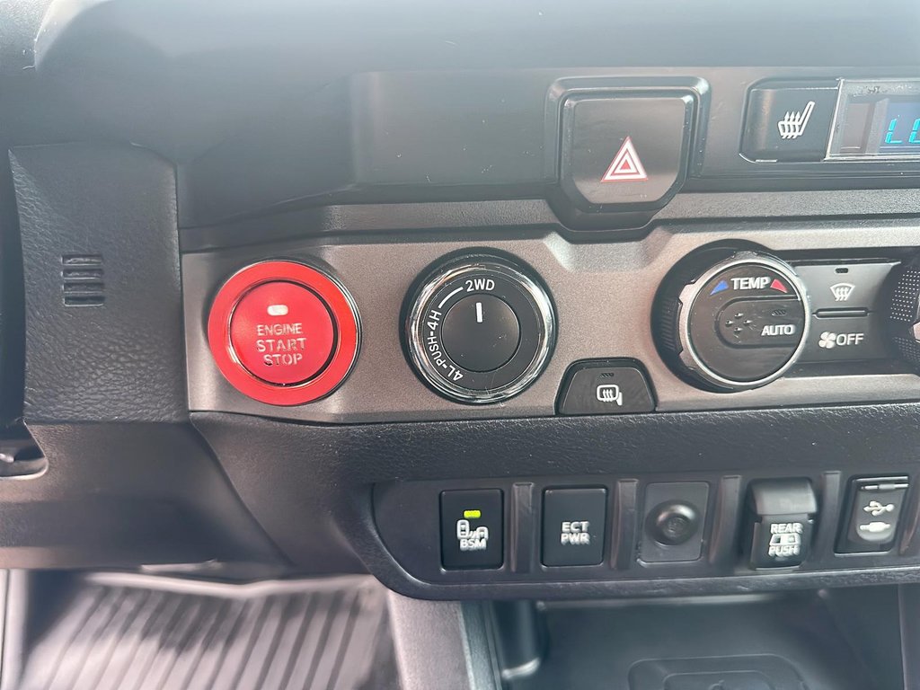 2019 Toyota Tacoma 4x4 Double Cab V6 TRD Off-Road 6A in Stratford, Ontario - 14 - w1024h768px