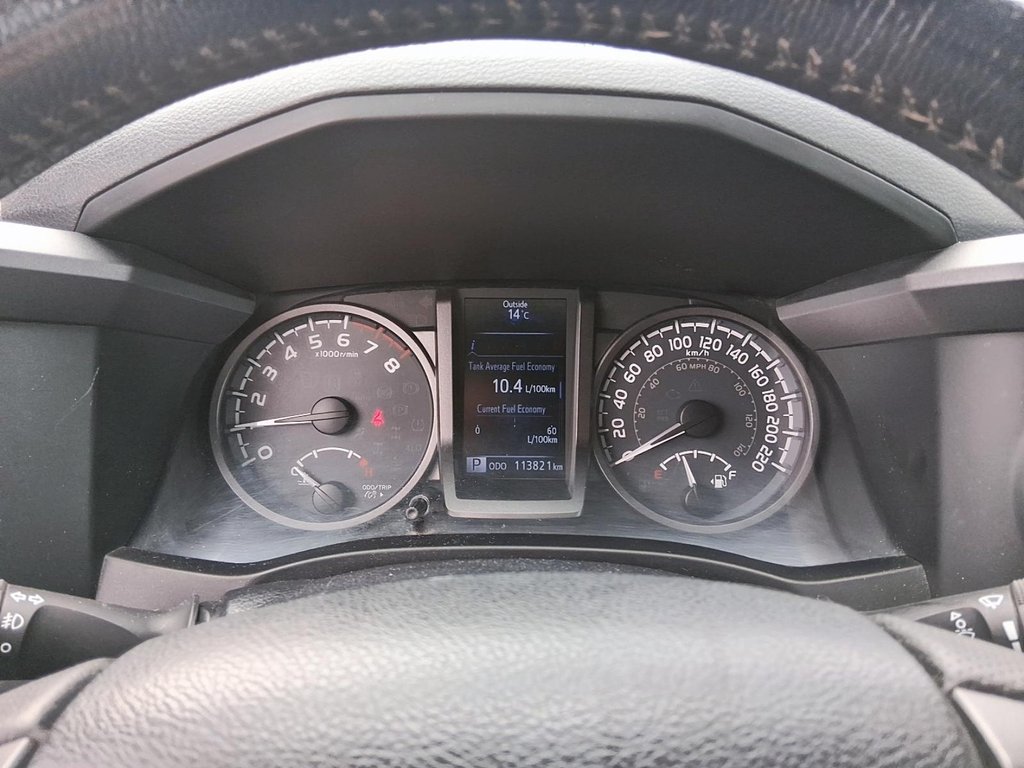2019 Toyota Tacoma 4x4 Double Cab V6 SR5 6A in Stratford, Ontario - 15 - w1024h768px