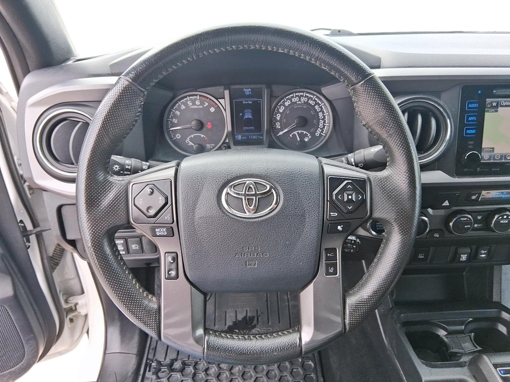 2019 Toyota Tacoma 4x4 Double Cab V6 SR5 6A in Stratford, Ontario - 13 - w1024h768px