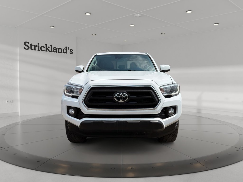 2020  Tacoma 4x4 Double Cab Regular Bed V6 6A in Stratford, Ontario - 2 - w1024h768px