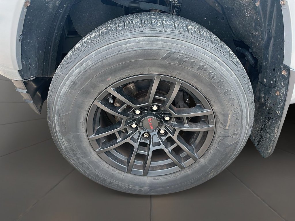2020 Toyota Tacoma 4x4 Double Cab Regular Bed V6 6A in Stratford, Ontario - 6 - w1024h768px