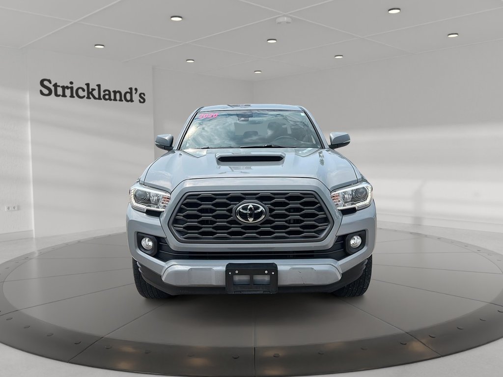 2020 Toyota Tacoma 4x4 Double Cab Regular Bed V6 6A in Stratford, Ontario - 2 - w1024h768px