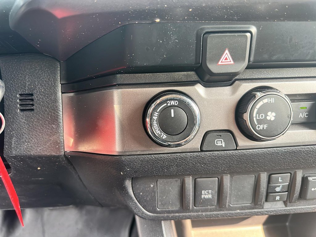 2020 Toyota Tacoma 4x4 Access Cab Regular Bed V6 6A in Stratford, Ontario - 14 - w1024h768px