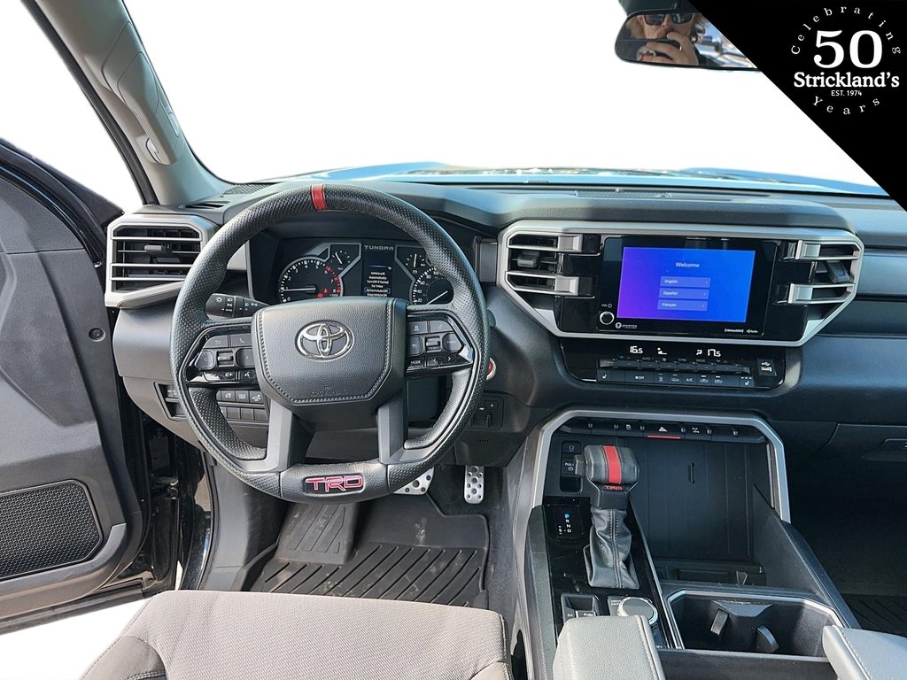 2022  TUNDRA 4X4 Tundra CrewMax SR5 L in Stratford, Ontario - 8 - w1024h768px