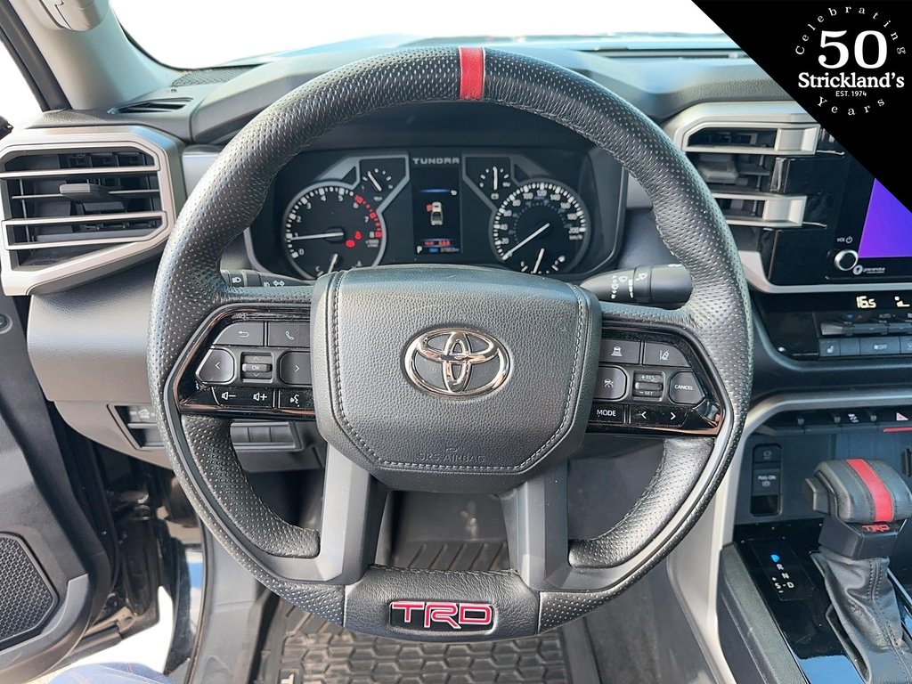 2022  TUNDRA 4X4 Tundra CrewMax SR5 L in Stratford, Ontario - 10 - w1024h768px