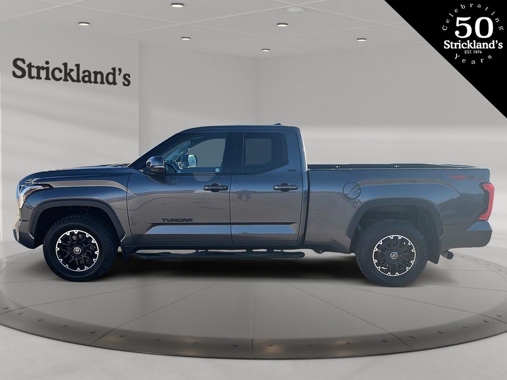 2022  TUNDRA 4X4 Tundra CrewMax SR in Stratford, Ontario - 5 - w1024h768px